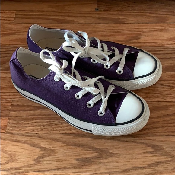 Converse All Star Chuck Taylors - Picture 1 of 4